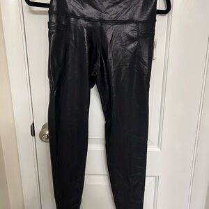 Old Navy Shiny Black Leggings
